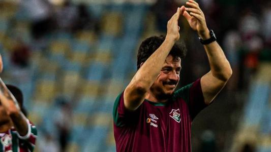 Fernando Diniz celebrou a vitória do Fluminense sobre o Olimpia