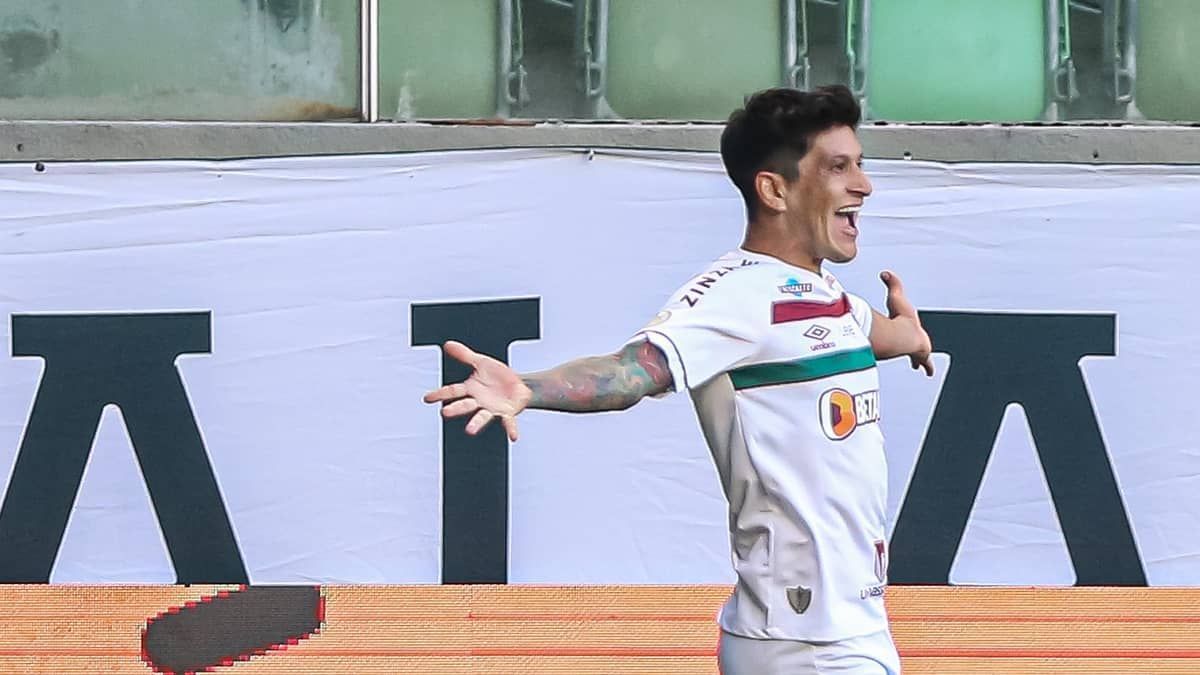 Artilheiro do Brasil, Cano tem função defensiva com Diniz