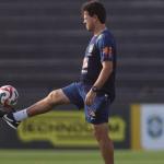 Inspirada no time de 82, Seleção tenta contra o Peru segunda vitória com Diniz