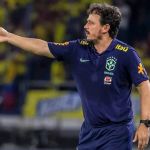 Diniz minimiza segunda derrota do Brasil nas Eliminatórias: 'Ver as coisas positivas'
