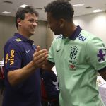 Danilo elogia Diniz na Seleção, mas avisa: 'é preciso tempo para assimilar ideias'