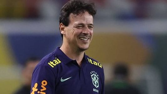 Fernando Diniz estreou com goleada no comando da Seleção Brasileira