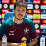 Diniz volta a reclamar da arbitragem e discute com repórter após empate do Fluminense