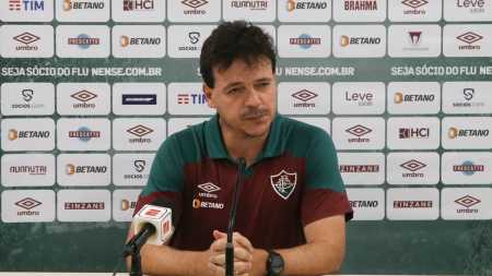 Fernando Diniz não viu ausência como problema no Fluminense