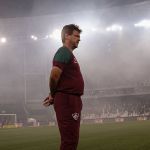 Expulso, Diniz volta a reclamar da arbitragem contra o Fluminense