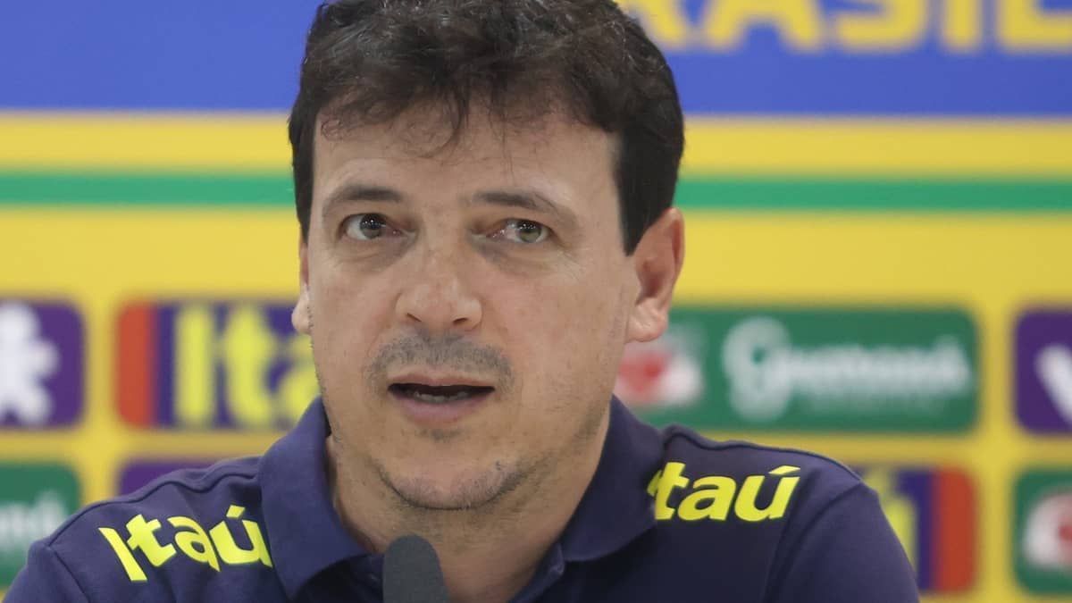 Diniz sobre tropeço da Seleção Brasileira: 'Não achei que o time jogou mal'