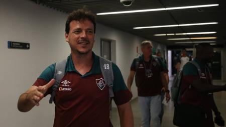 Fernando Diniz vibrou com a vitória do Fluminense