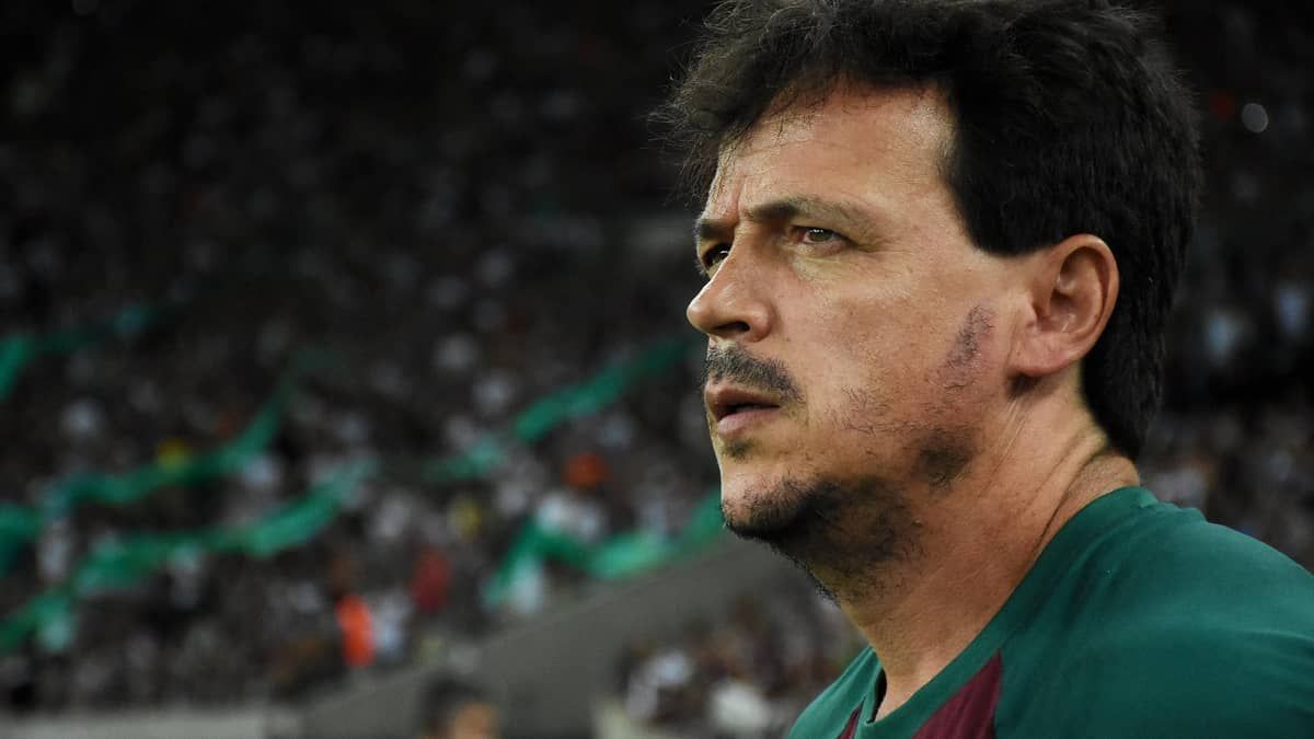 Diniz e Nino 'incendeiam' vestiário do Fluminense; veja os bastidores