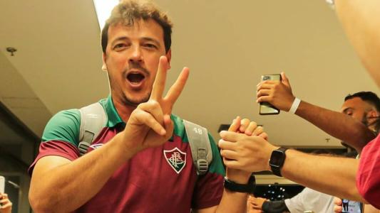 Fernando Diniz voltou a reclamar da arbitragem após empate com Corinthians