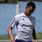 Fernando Henrique volta a ser opção no Cruzeiro e busca minutos em campo