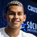 Cruzeiro: Volante Fernando Henrique passa por cirurgia no menisco