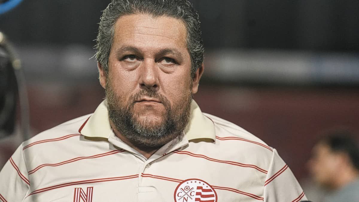 Náutico demite o técnico Fernando Marchiori após derrota ante o Paysandu