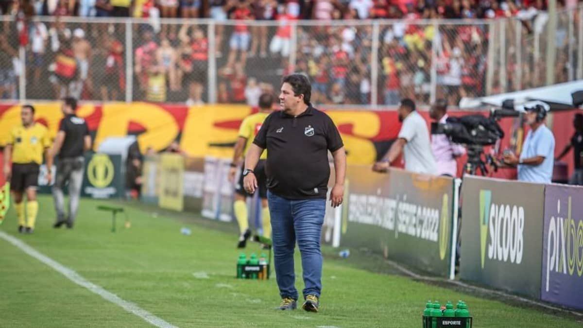 Náutico oficializa a contração do técnico Fernando Marchiori