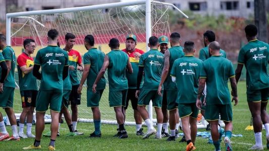 Fernando Marchiori, técnico do Sampaio Corrêa