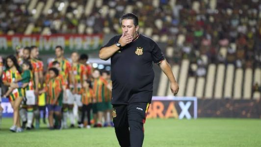 Fernando Marchiori, técnico do Sampaio Corrêa