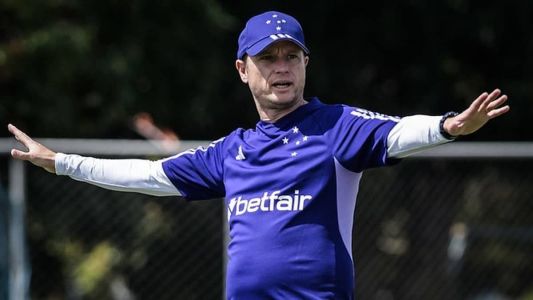 Fernando Seabra comandará o Cruzeiro no duelo com o RB Bragantino, no Mineirão