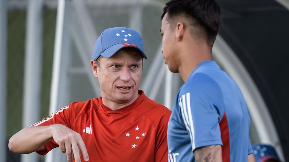Sob pressão, Cruzeiro enfrenta o Inter em busca de retomada no Brasileiro