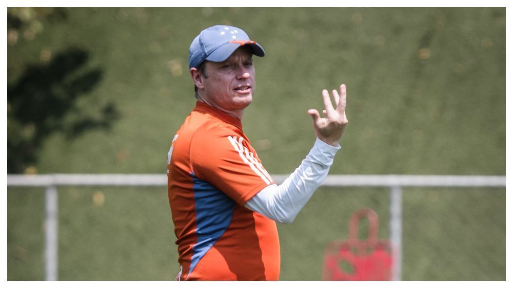 Veja a lista dos jogadores que esperam a 1ª chance no Cruzeiro de Seabra