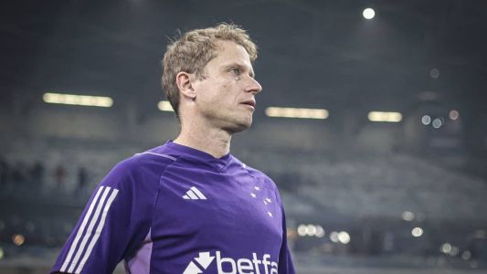 Fernando Seabra valorizou entrega do Cruzeiro no empate com o Bragantino no Mineirão