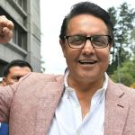 Candidato à presidência do Equador é morto a tiros em evento de campanha