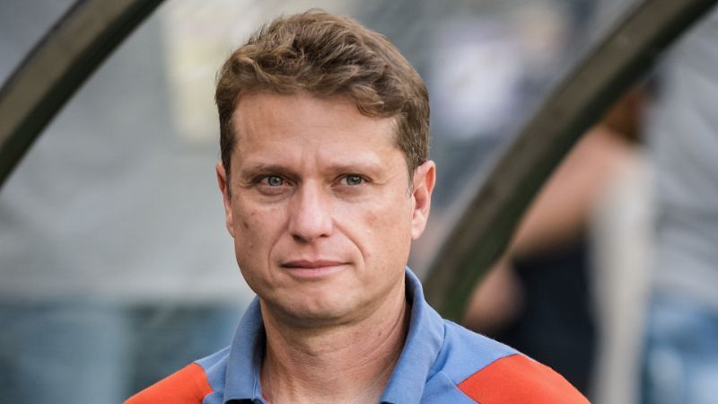 Seabra revela 'desafio' do elenco com jogo em meio à venda da SAF do Cruzeiro