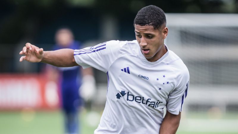 Cruzeiro oficializa empréstimo de Fernando a clube paulista