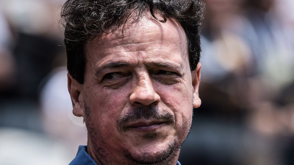 Diniz revela nome de atacante que quase fechou com o Cruzeiro: ‘Um cara diferente’