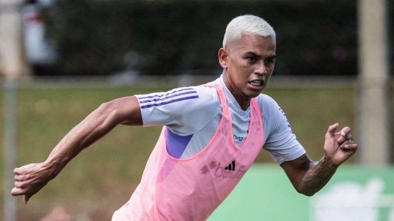 Cruzeiro acerta empréstimo de volante a time da Série B