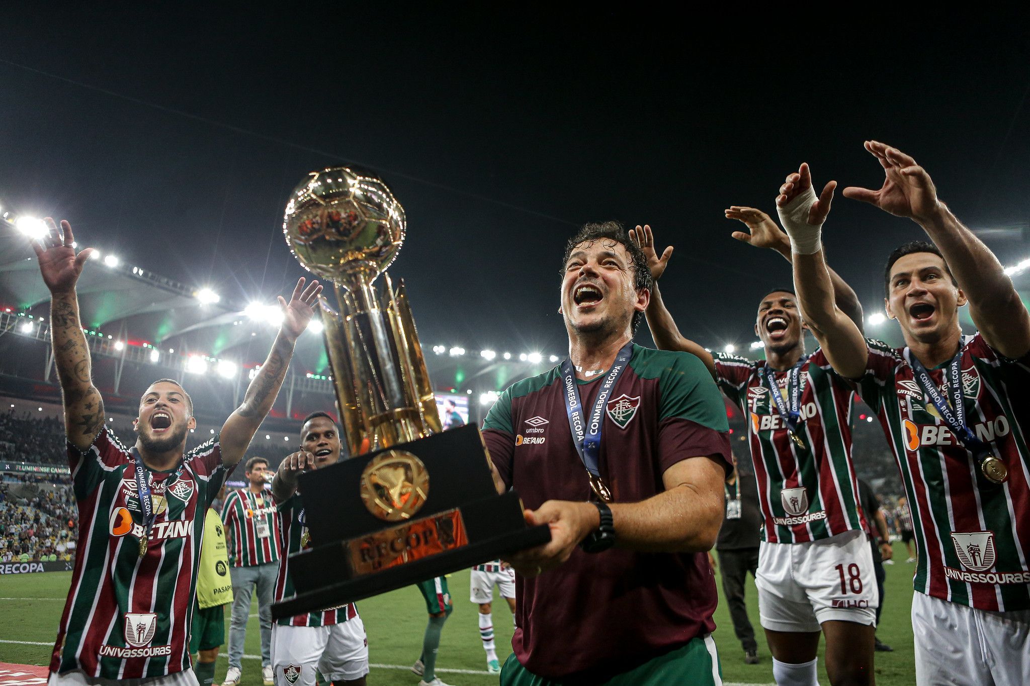 Fernando Diniz completa dois anos no comando do Fluminense