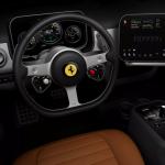 Primeira Ferrari elétrica terá quatro motores e painel inspirado na Apple