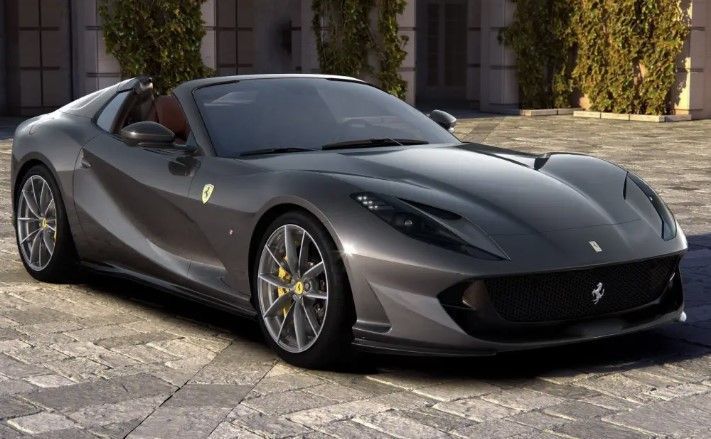 Ferrari 812 GTS tem IPVA mais caro de Minas; veja dez carros que o imposto compraria