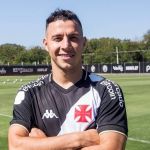 Anunciado, Sebastián Ferreira treina entre os titulares no Vasco