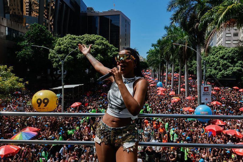 Carnaval 2025: Ludmilla reúne 750 mil foliões no Rio de Janeiro