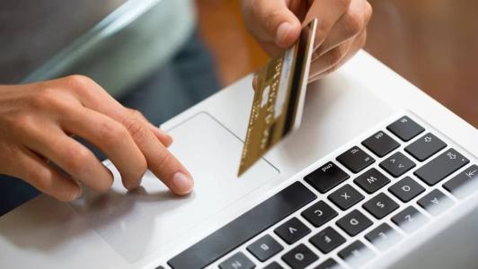 O Procon-SP esclarece que tenta entrar em contato com as empresas acusadas de irregularidades