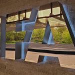 Fifa dificulta a saída de atletas de clubes da Ucrânia e da Rússia; entenda