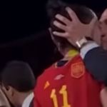 Fifa anuncia punição de Rubiales por beijo não consentido em Jenni Hermoso 