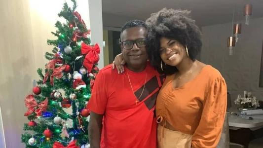 Filha de MC Marcinho que foi reconhecida aos 21 anos após exame de DNA faz homenagem para o pai