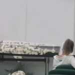 Vídeo mostra filha única de Elizangela acariciando o rosto da mãe em despedida no Rio