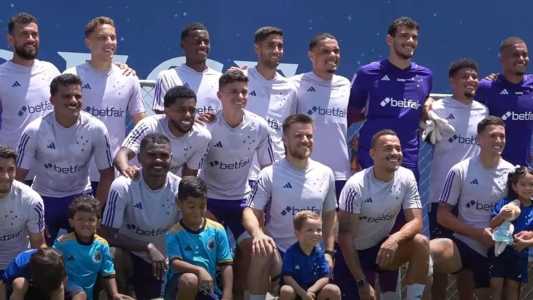 Filhos dos jogadores do Cruzeiro estiveram com os pais neste sábado (7) na Toca da Raposa
