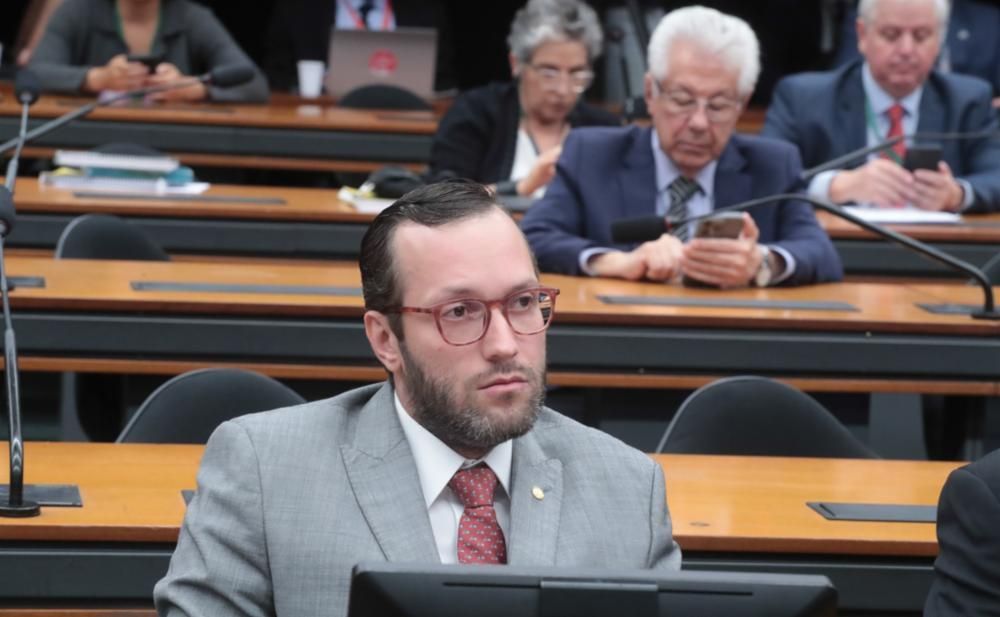 Filipe Barros, do PL, assume Comissão de Relações Exteriores da Câmara
