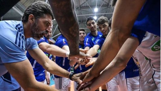 Filipe Ferraz com a equipe do Cruzeiro