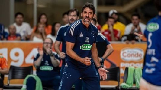 Filipe Ferraz é heptacampeão da Superliga Masculina pelo Cruzeiro