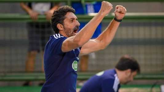 Filipe Ferraz tem Wallace à disposição para semifinal da Superliga