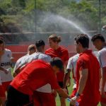 Antes de estreia oficial de Filipe Luís, Sub-17 do Flamengo fará amistosos em São Paulo