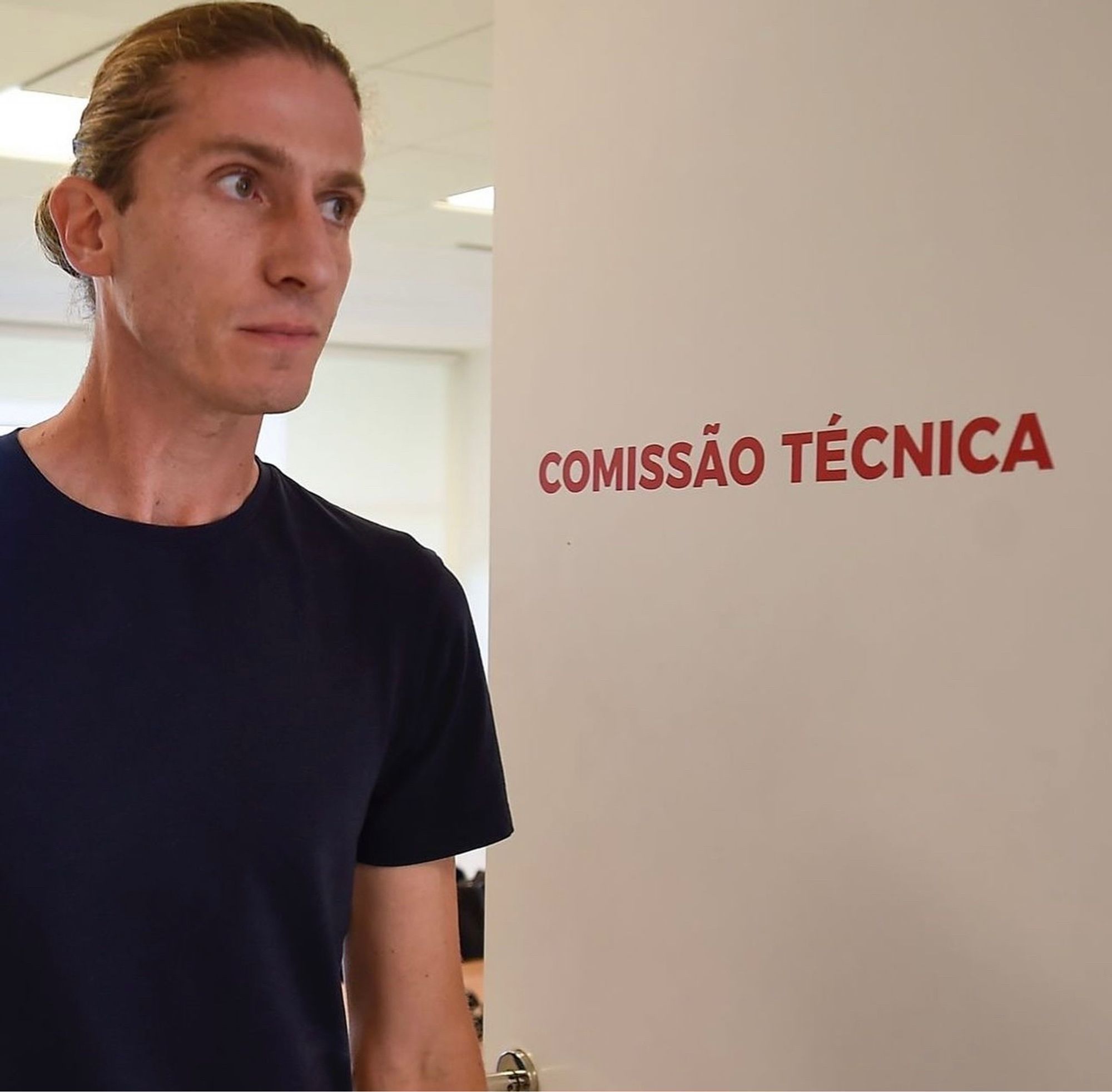 Com estreia dos titulares, Flamengo encara o Volta Redonda pelo Carioca