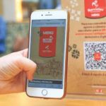 Alerj aprova lei que exige cardápio impresso e proíbe uso exclusivo do QR Code