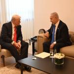 'Fim do terror e da morte': Trump recebe honraria máxima de Israel após libertação de reféns