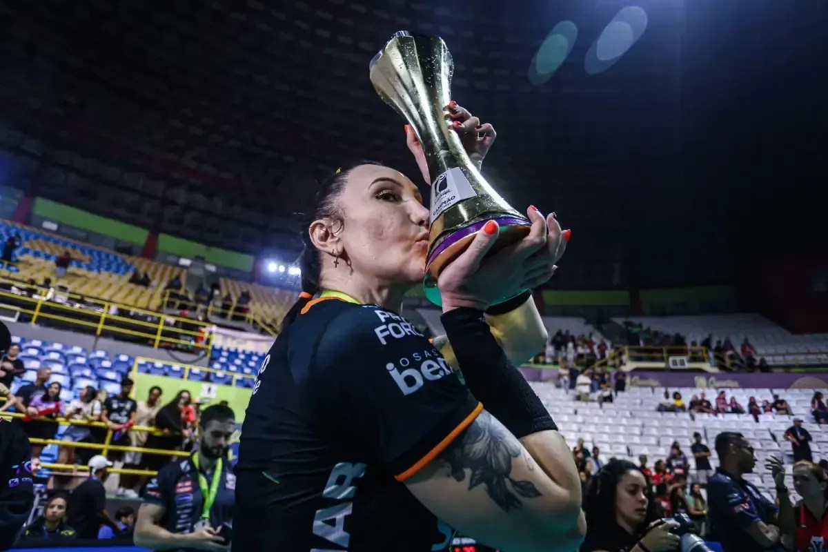 Vôlei: lei inconstitucional compromete participação de Tiffany na Copa Brasil