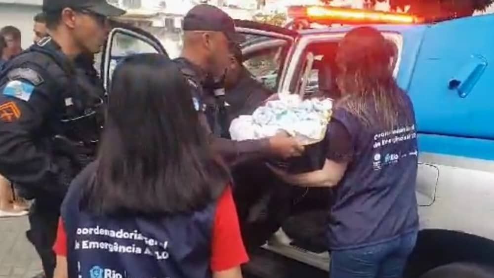 Vídeo: veja o momento em que bebê roubado é devolvido à maternidade 