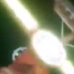 'Fiquei apavorada', conta mãe que segurou filho em acidente com kamikaze em parque de diversões